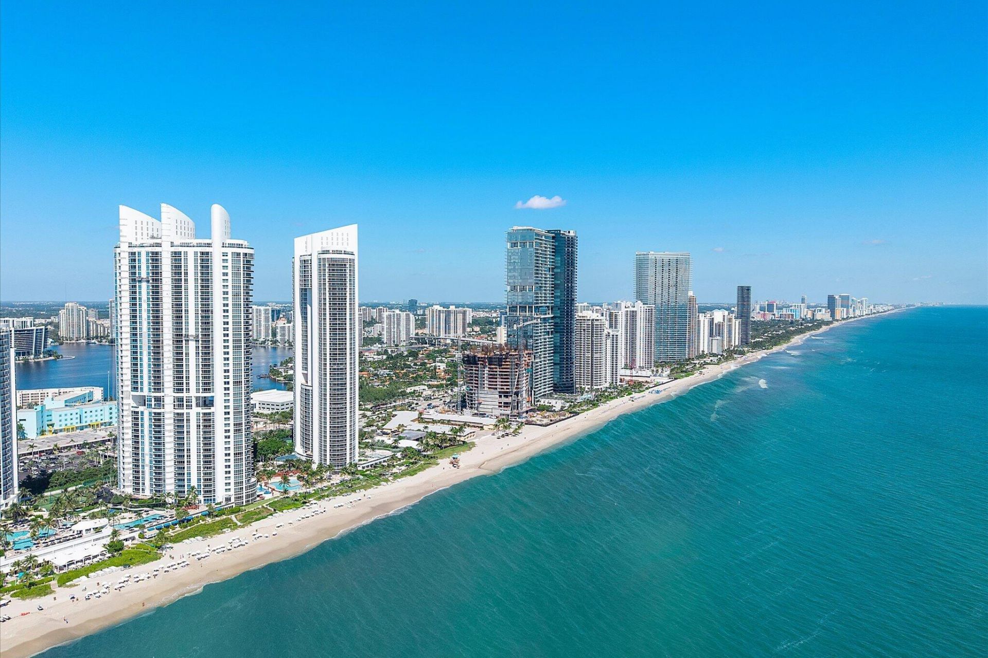 18201 Collins Avenue, Unit 3704, Sunny Isles Beach, FL 33160 Photo