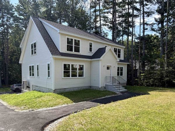 2 Goodridge Drive, Dover, NH 03820