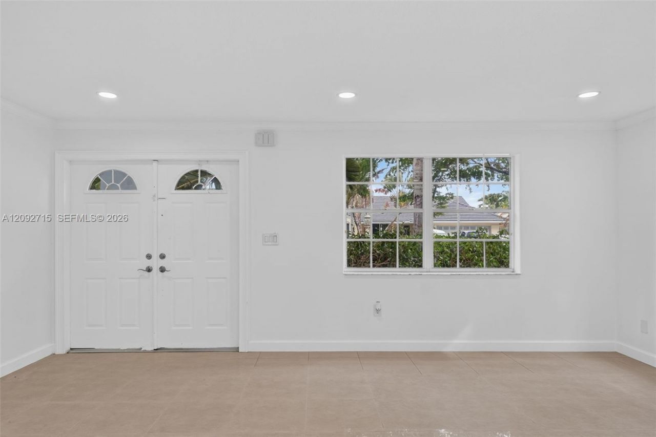 9410 SW 212th Ter , Cutler Bay, FL 33189 Photo