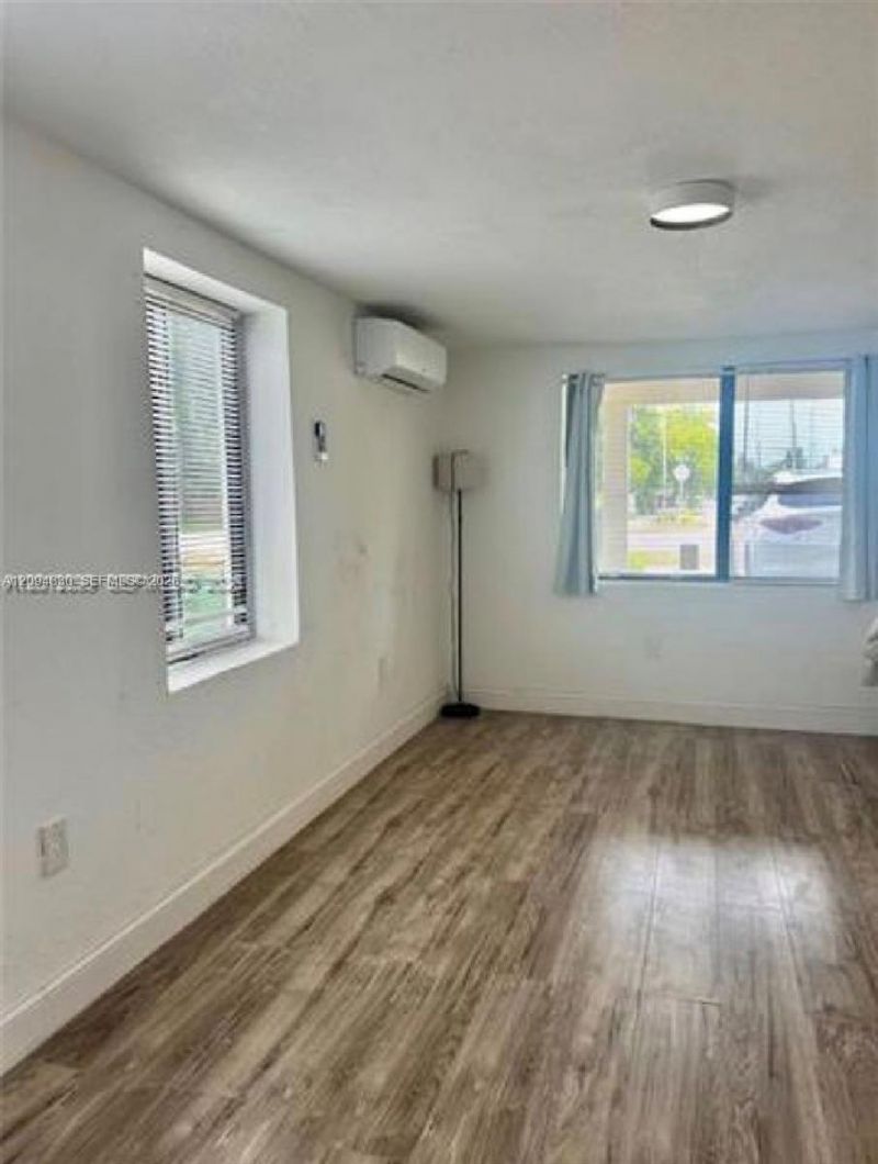 12040 N Miami Av , North Miami, FL 33168 Photo