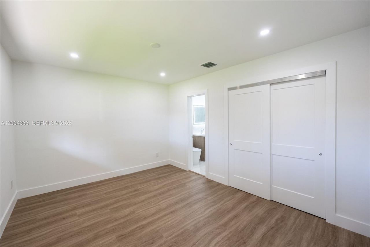 14515 Mahogany Ct, Miami Lakes, FL 33014 Photo