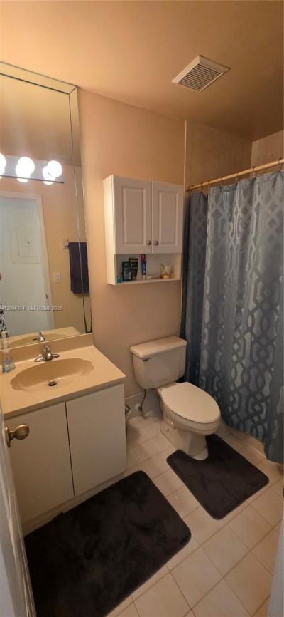 1033 NW 132nd Ct, Miami, FL 33182 Photo