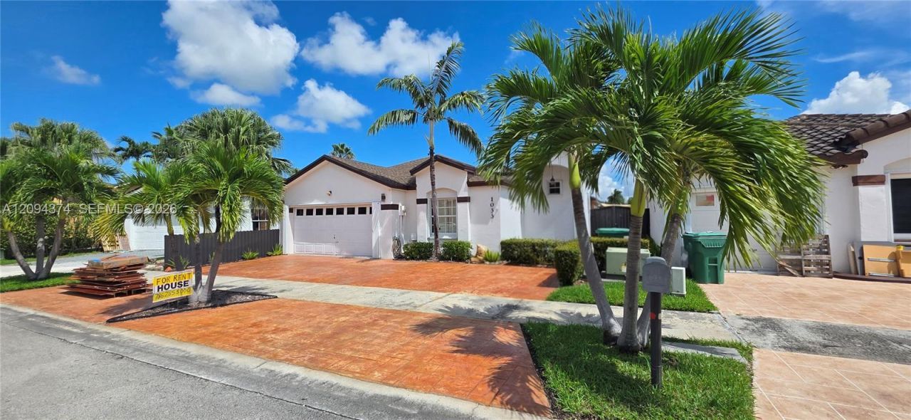 1033 NW 132nd Ct, Miami, FL 33182 Photo