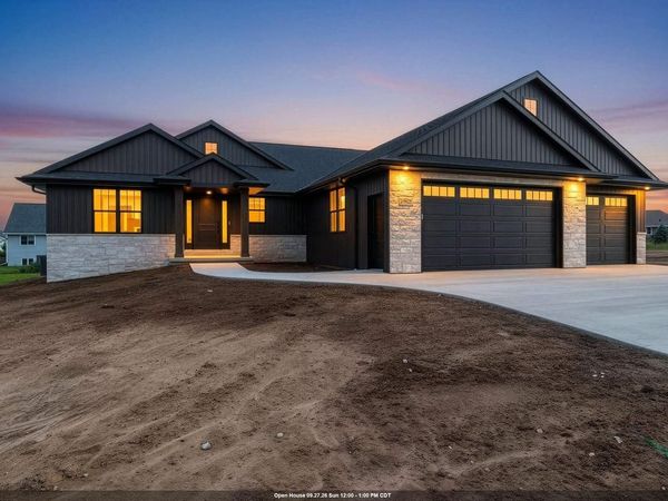2761 STELOR DRIVE, Green Bay, WI 54311