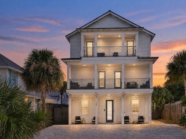 105 Mark Street, Destin, FL 32541