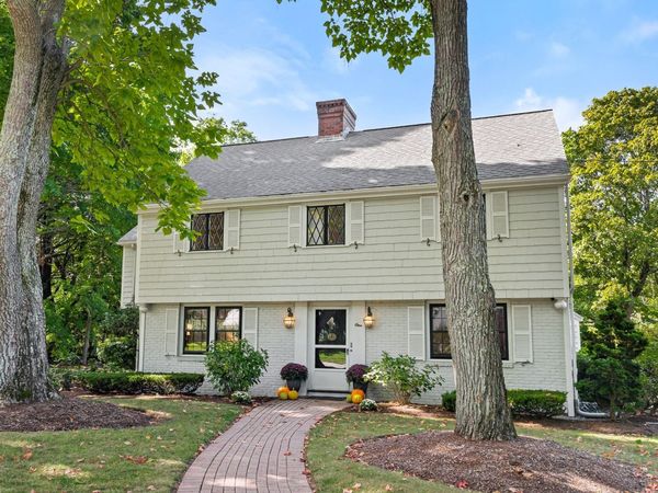 1 Overlook Way, Winchester, MA 01890
