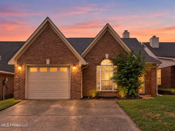 7823 S Chesterfield Drive, Southaven, MS 38671