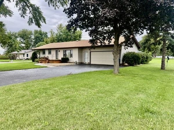 205 N Pond Street , Lostant, IL 61334