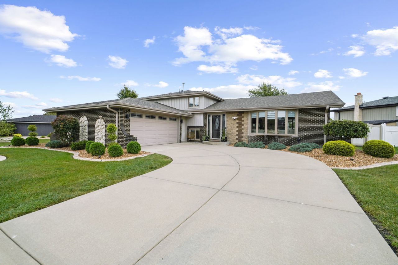 14117 Garavogue Avenue, Orland Park, IL 60467 Main Photo