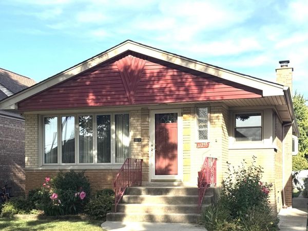 11255 S Albany Avenue, Chicago, IL 60655