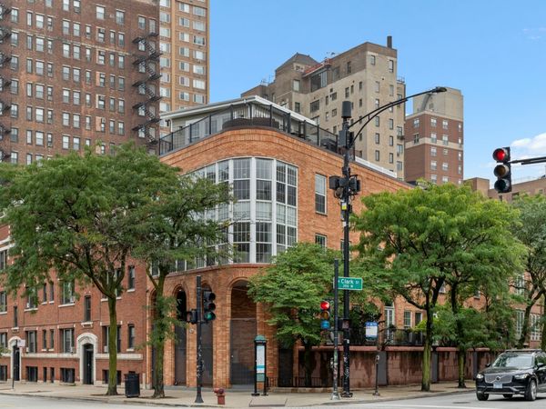339 W Webster Avenue, Unit 1A, Chicago, IL 60614