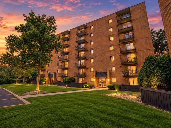 6040 Lake Bluff Drive , Unit 202, Tinley Park, IL 60477