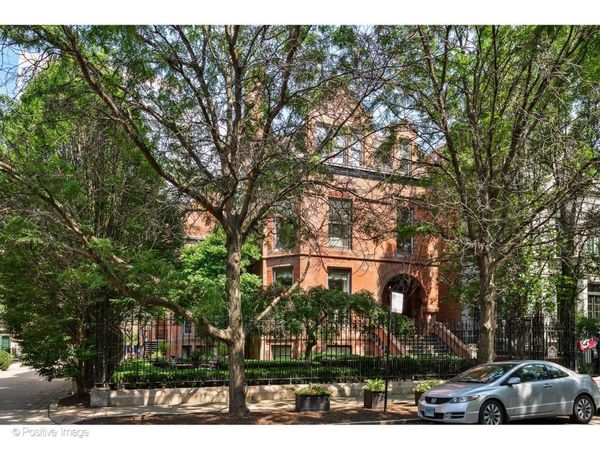 1919 S Prairie Avenue, Unit 3, Chicago, IL 60616
