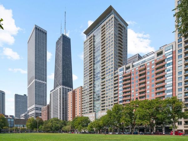 250 E Pearson Street , Unit 1002, Chicago, IL 60611
