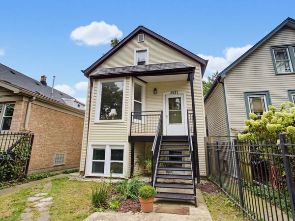 2931 W Belden Avenue, Chicago, IL 60647