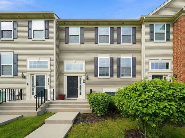 282 Lionel Drive , Grayslake, IL 60030