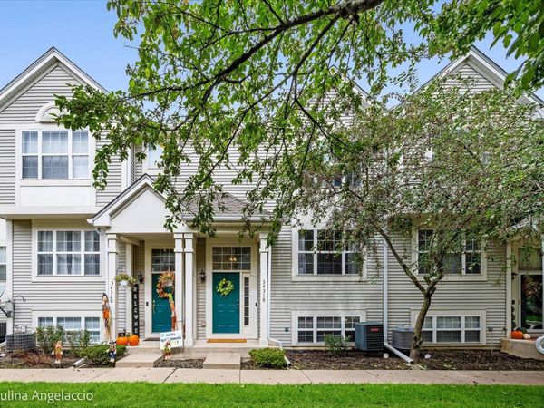 34318 N Barberry Road , Round Lake, IL 60073