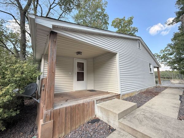 4866 E Mitchell Lake Road , Mulkeytown, IL 62865