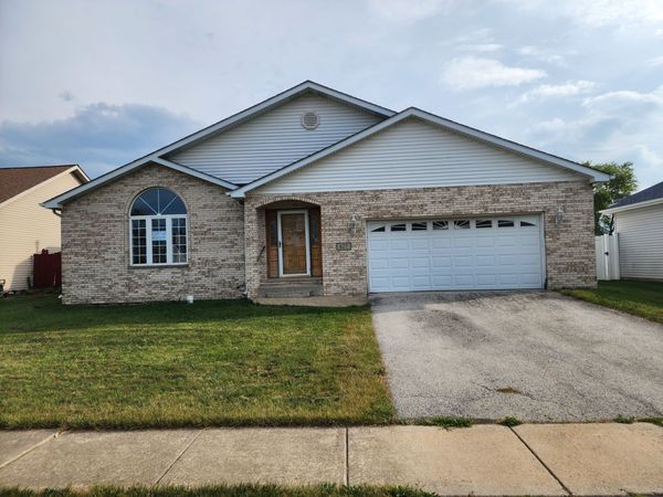 627 Clover Lane , University Park, IL 60484