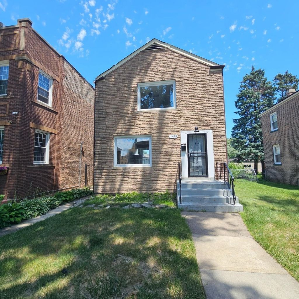 2608 E 92nd Street, Chicago, IL 60617 Main Photo