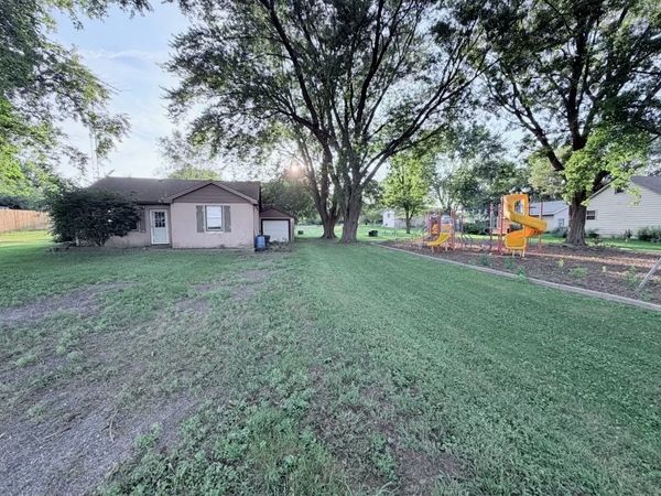 248 N 4000e Road , Kankakee, IL 60901