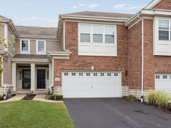 10616 W 154th Street, Orland Park, IL 60462