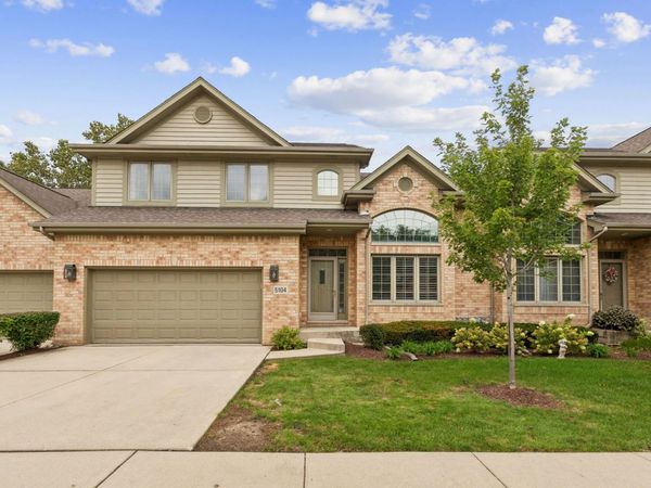 5104 Commonwealth Avenue , Western Springs, IL 60558