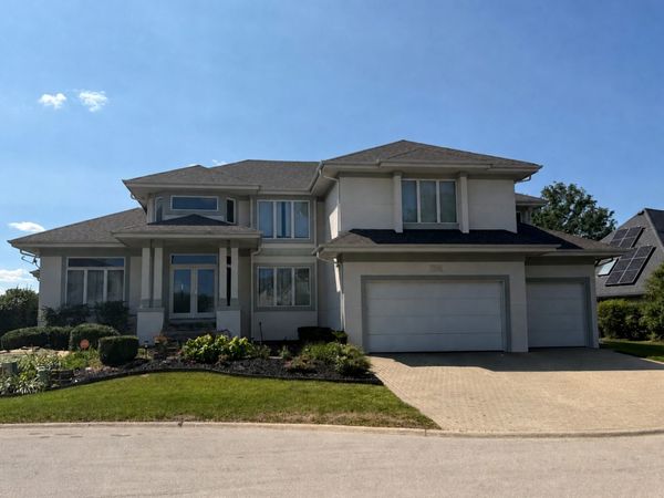 13258 Lakepoint Drive , Plainfield, IL 60585
