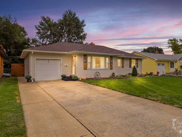 272 Belmont Avenue , Bourbonnais, IL 60914