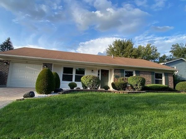 25 Red Haw Lane , Lake Zurich, IL 60047