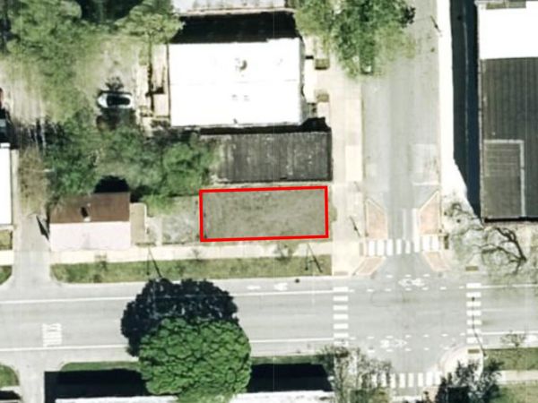 6558 S Champlain Avenue , Chicago, IL 60637