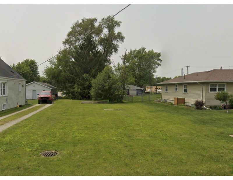 131 N Church Street, Manteno, IL 60950 Main Photo