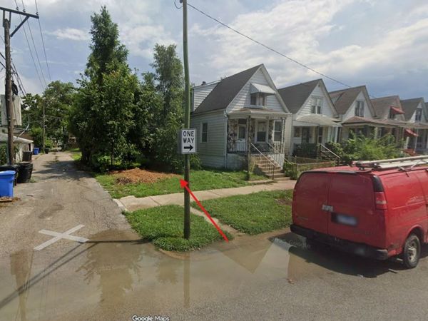 7115 S May Street , Chicago, IL 60621