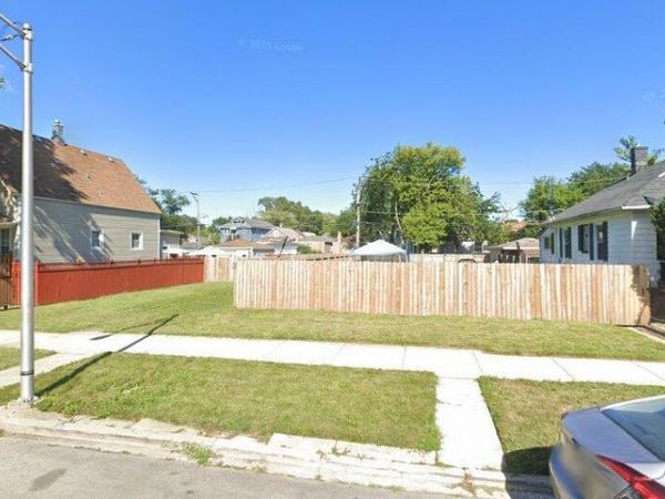 7211 S Honore Street , Chicago, IL 60636