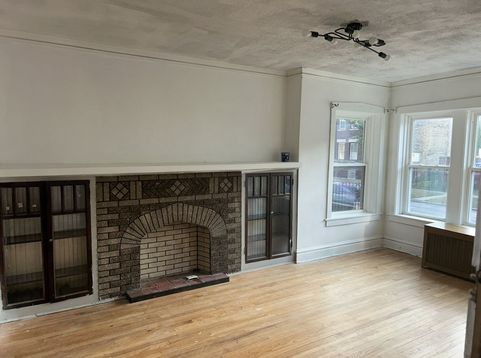 Main Photo