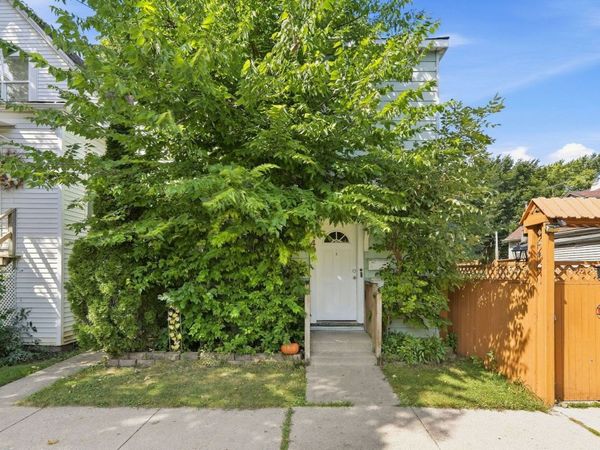 1406 Wenonah Avenue , Berwyn, IL 60402
