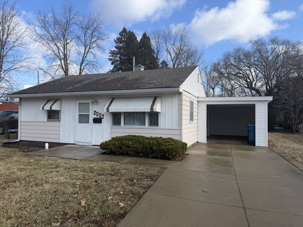 2007 Schuyler Drive , Peru, IL 61354