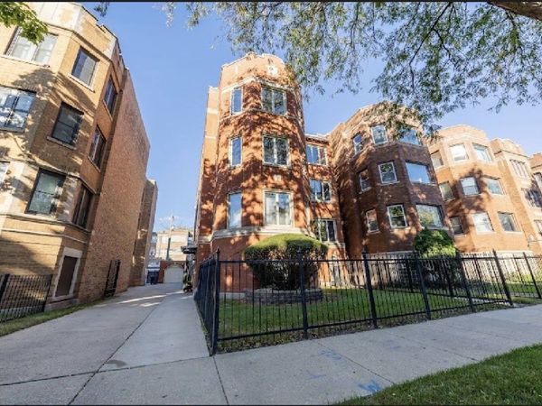 6846 S Paxton Avenue , Unit 2, Chicago, IL 60649