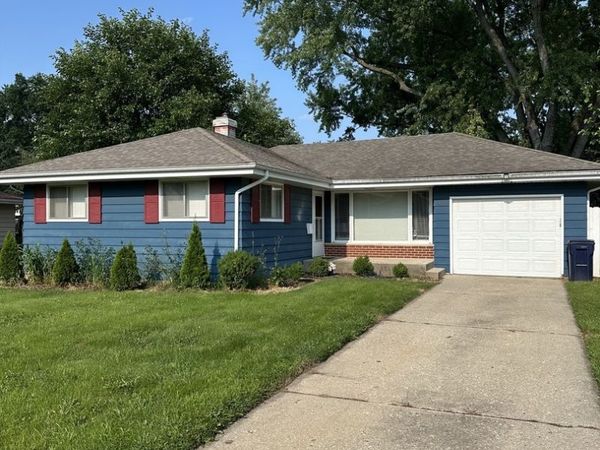 141 Kathleen Drive , Elgin, IL 60123