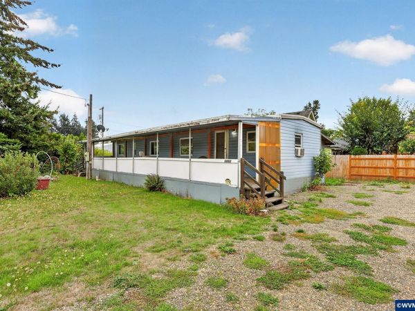 10882 Oak St NE, Donald, OR 97020