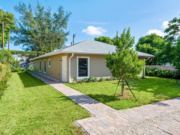 616 S Pine Street, Unit B, Lake Worth, FL 33460