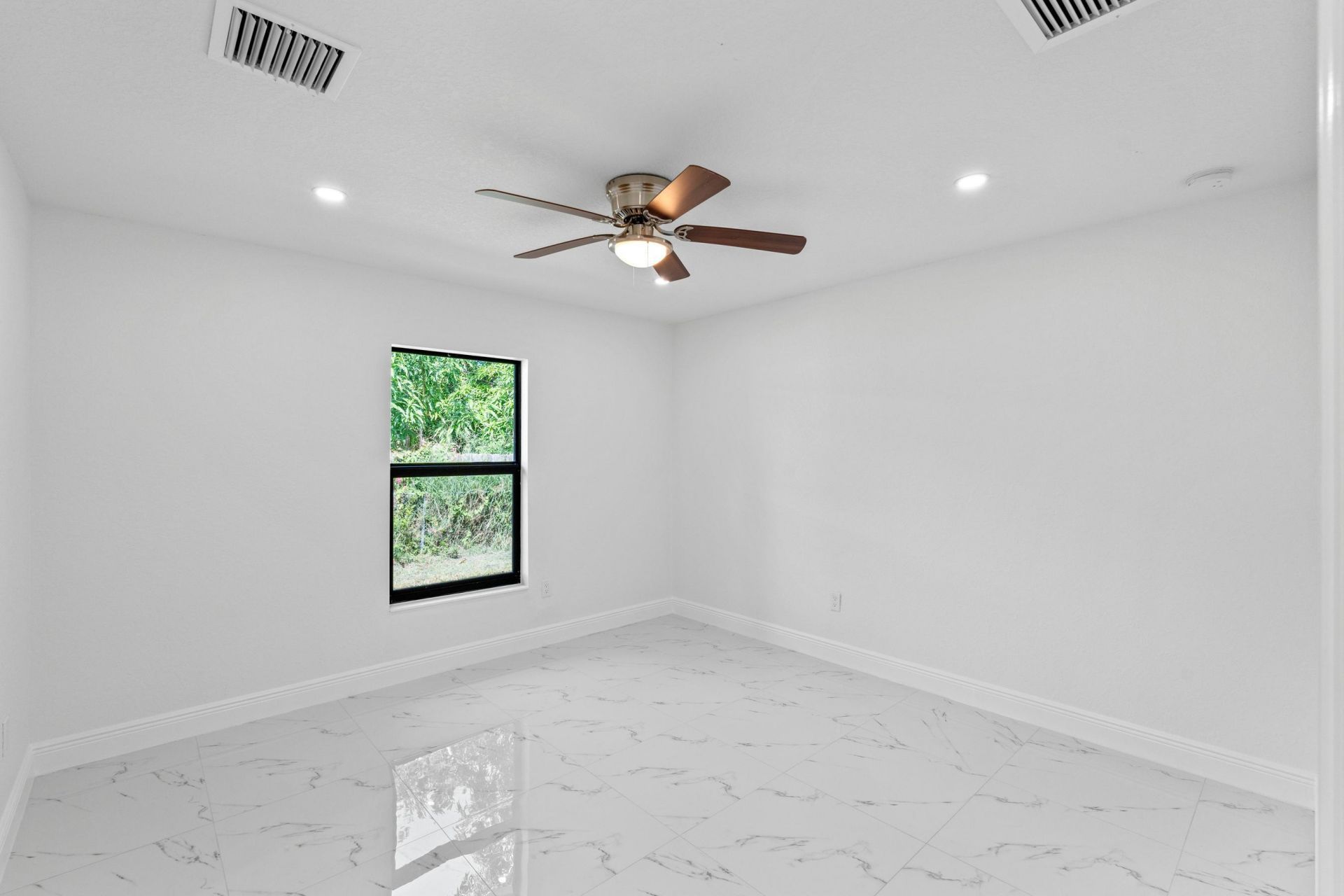 616 S Pine Street, Unit B, Lake Worth, FL 33460 Photo