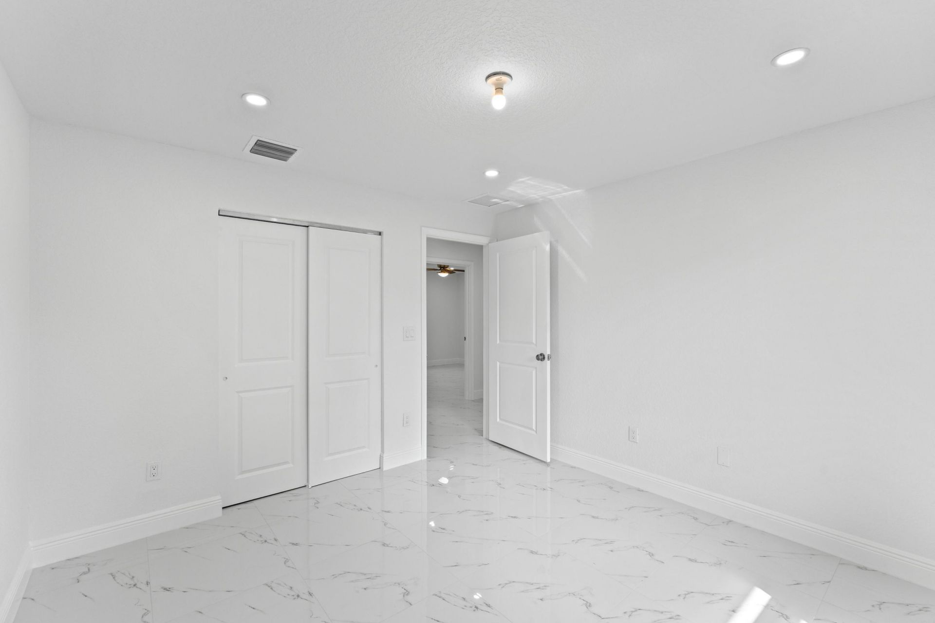 616 S Pine Street, Unit B, Lake Worth, FL 33460 Photo