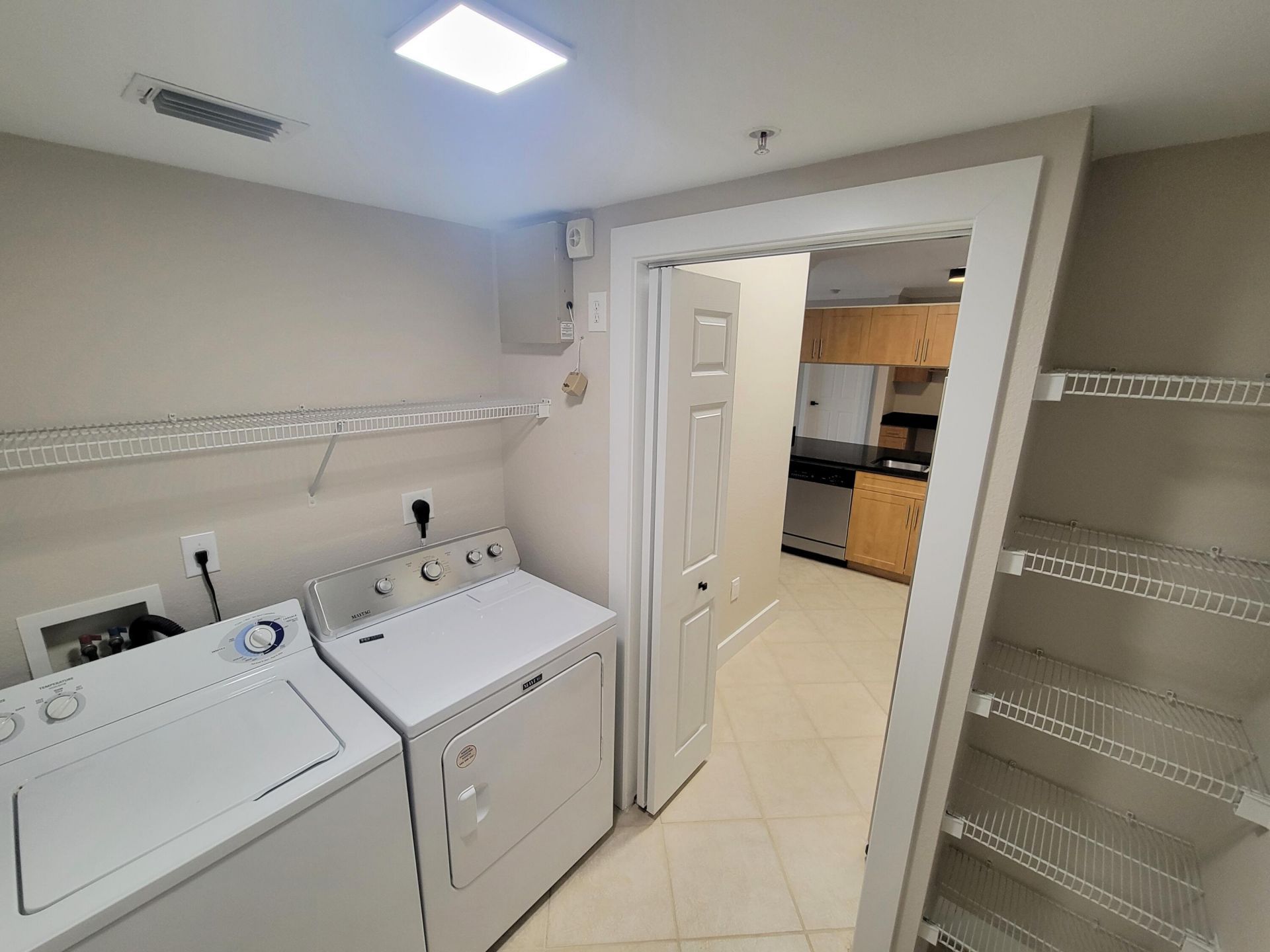 6418 Emerald Dunes Drive, Unit 201, West Palm Beach, FL 33411 Photo