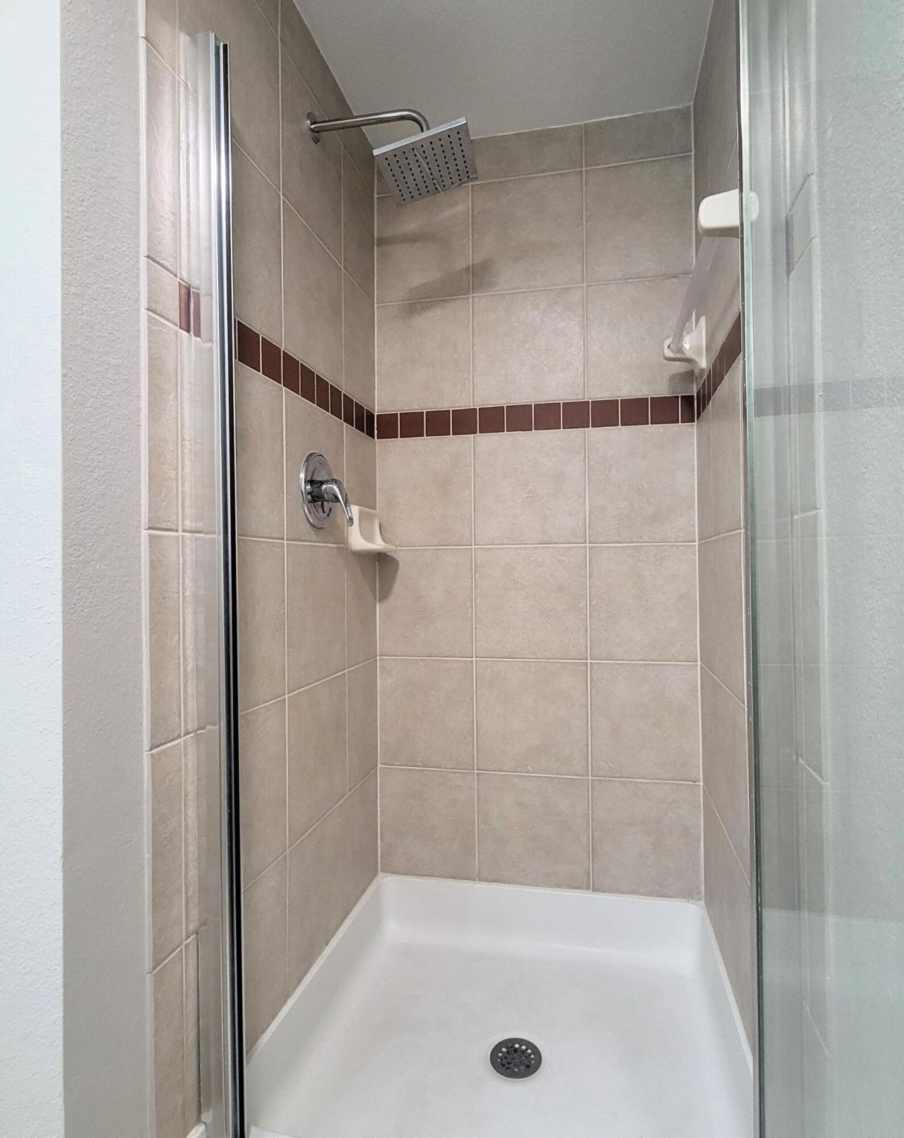 6418 Emerald Dunes Drive, Unit 201, West Palm Beach, FL 33411 Photo