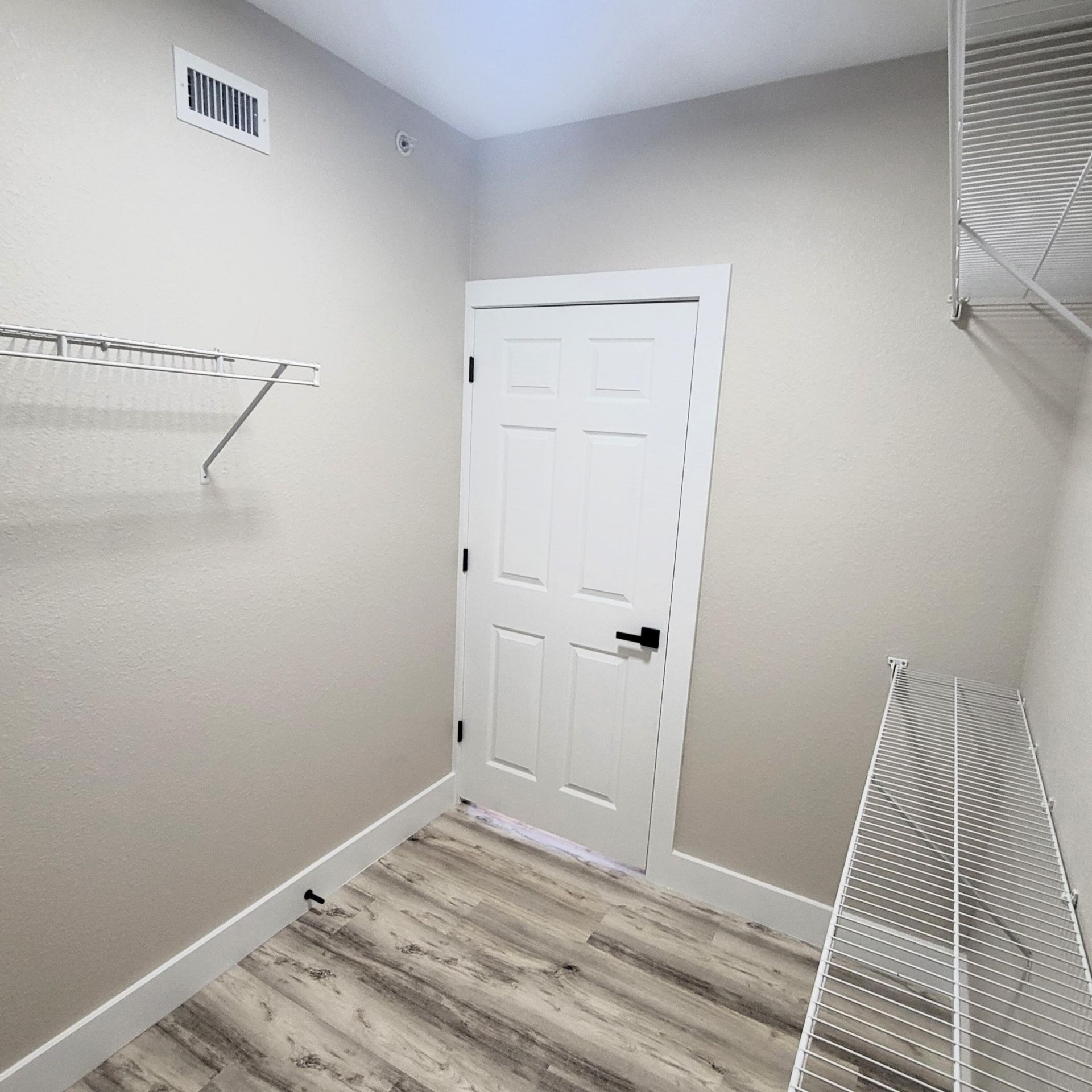6418 Emerald Dunes Drive, Unit 201, West Palm Beach, FL 33411 Photo