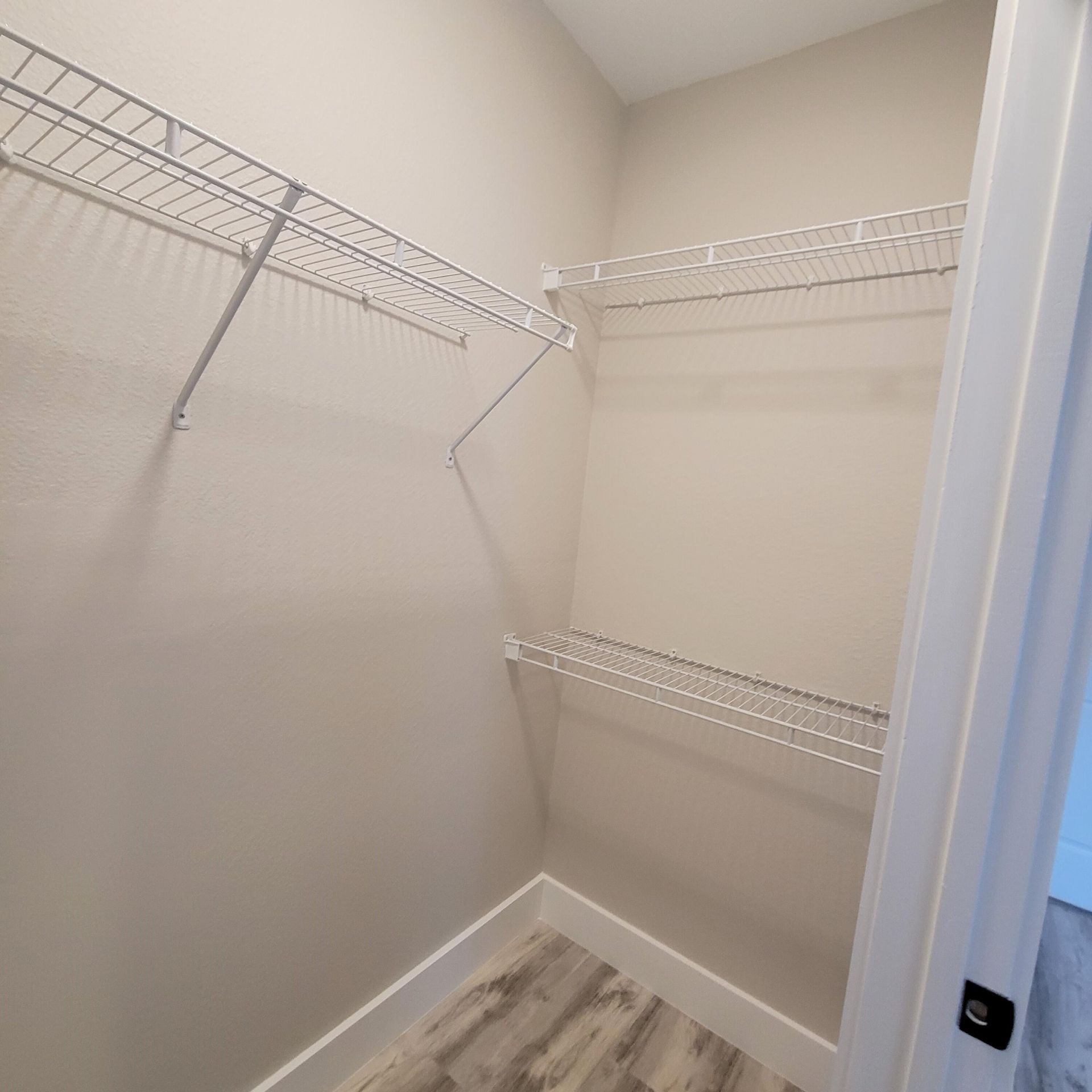 6418 Emerald Dunes Drive, Unit 201, West Palm Beach, FL 33411 Photo