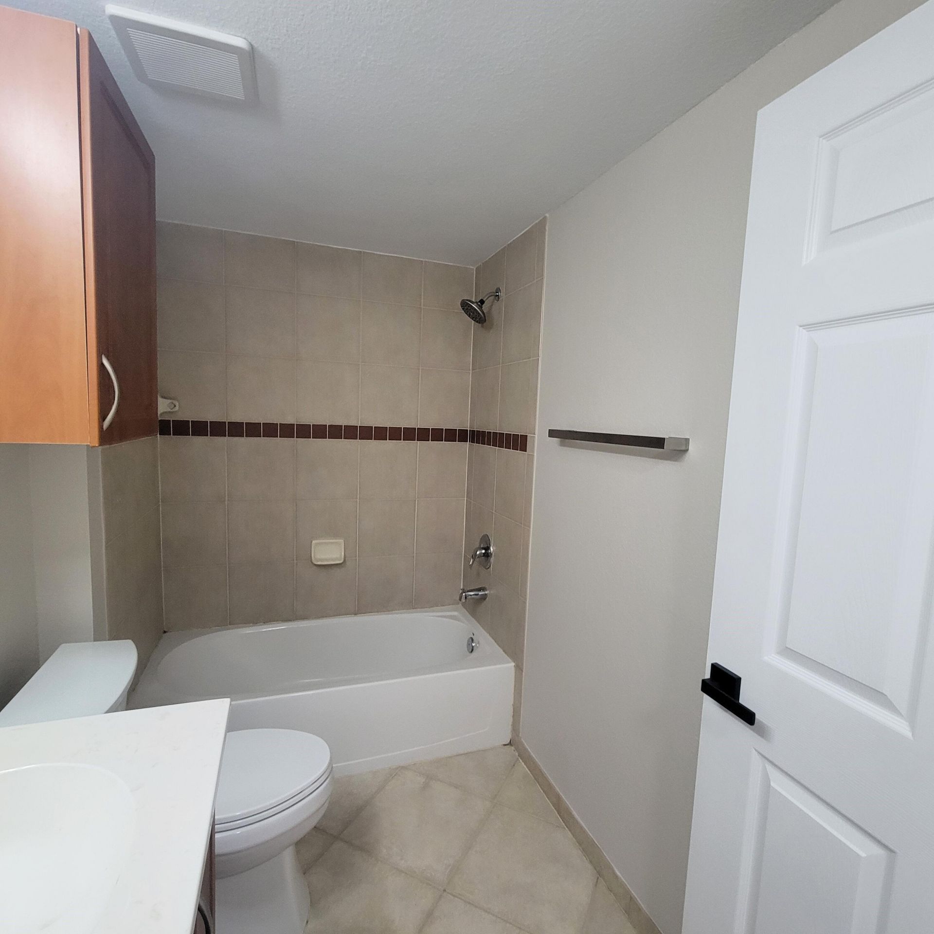 6418 Emerald Dunes Drive, Unit 201, West Palm Beach, FL 33411 Photo