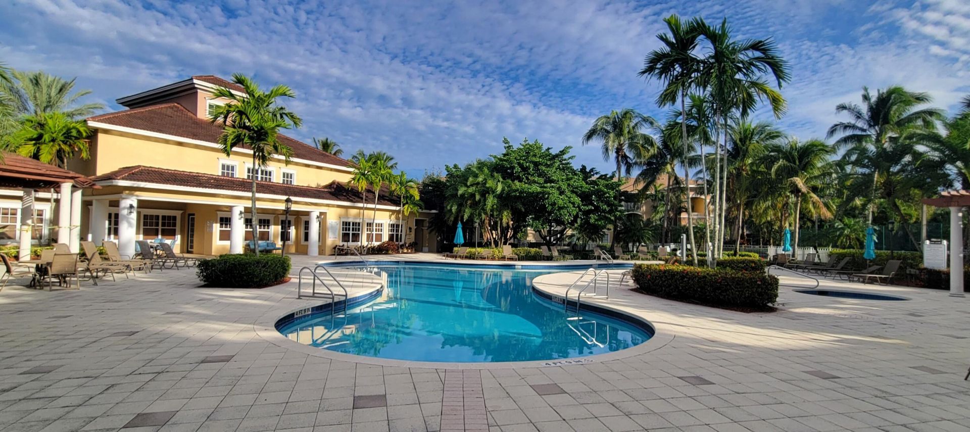 6418 Emerald Dunes Drive, Unit 201, West Palm Beach, FL 33411 Photo