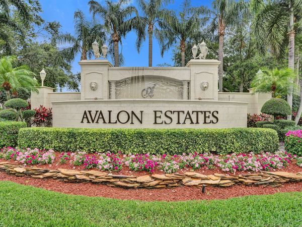 7907 Lando Avenue, Boynton Beach, FL 33437